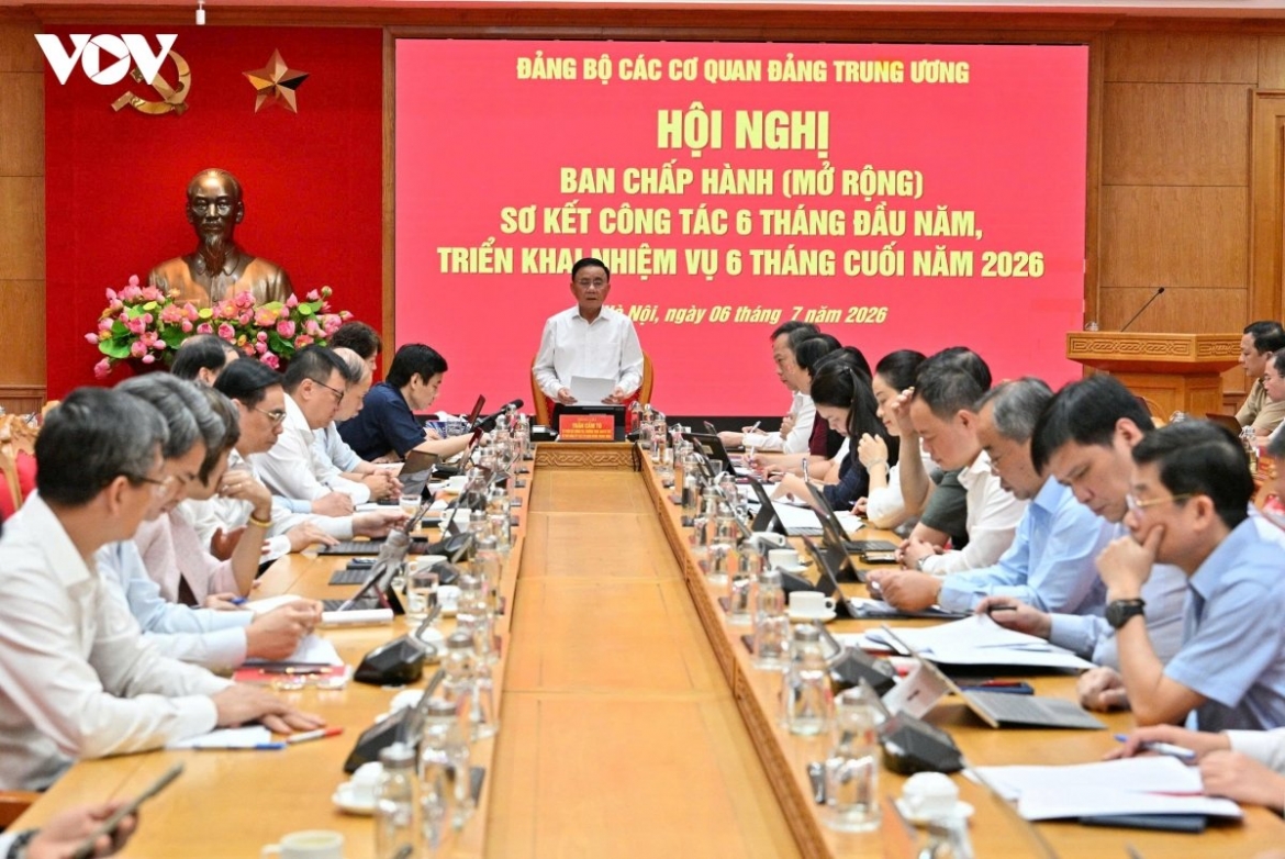 thuong_truc_ban_bi_thu.jpg