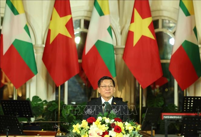 tong-thong-myanmar_1.jpg