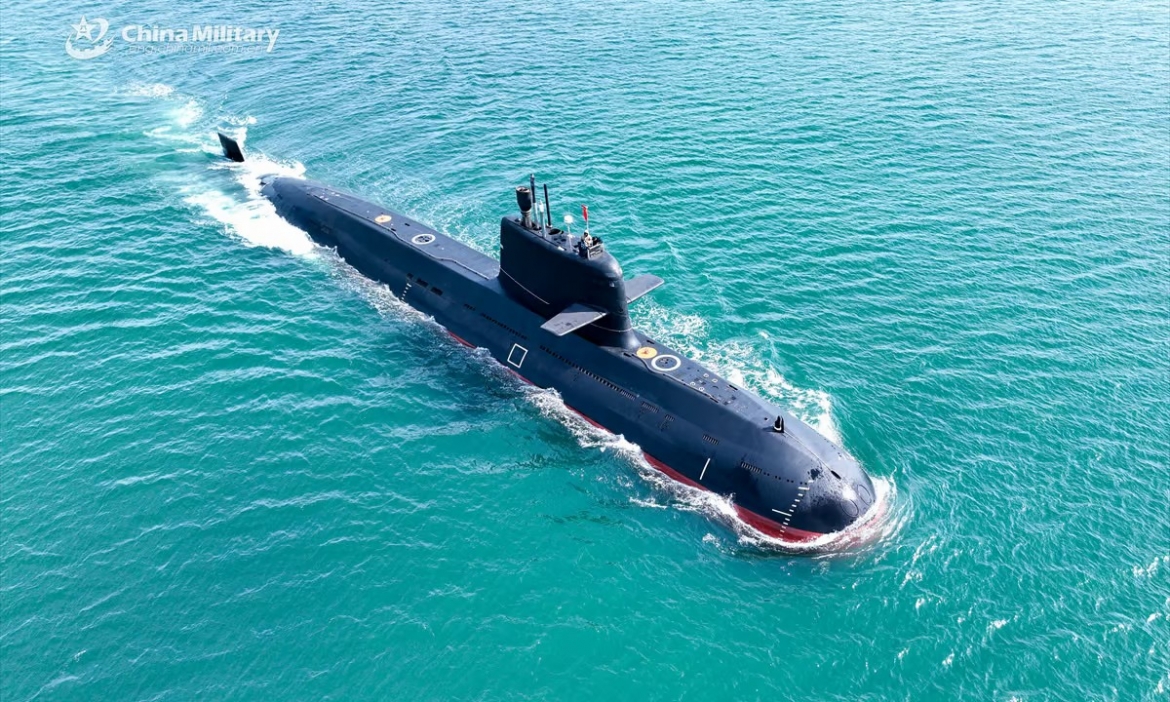 china-submarine.jpg