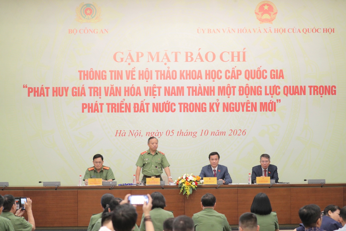 giam-doc-hoc-vien-cinh-tri-cong-an-nhan-dan-trung-tuong-phan-xuan-tuy-1.jpg