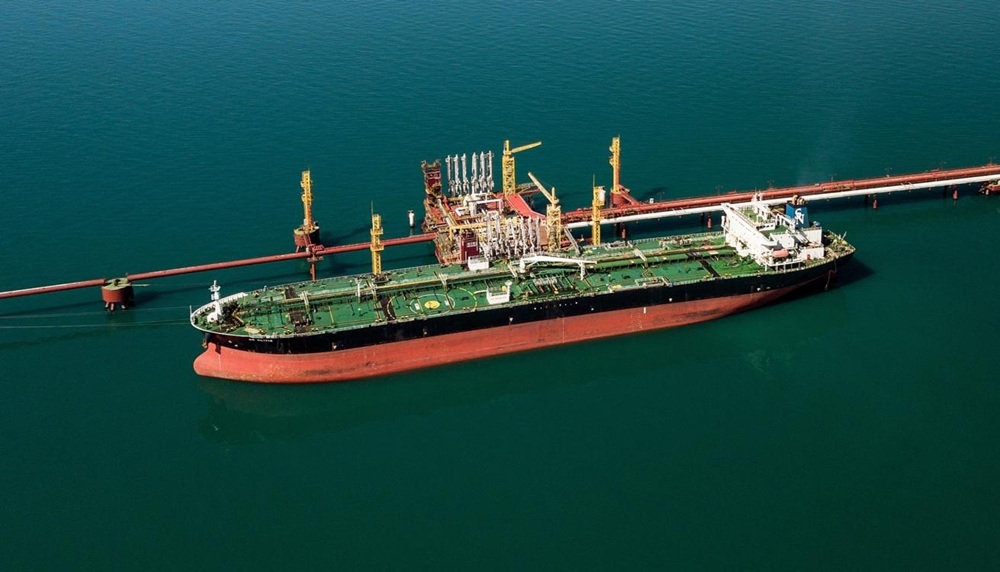 Nga dỡ bỏ một phần lệnh cấm xuất khẩu dầu diesel, đưa 500.000 tấn ra thị trường thế giới. Ảnh: TASS