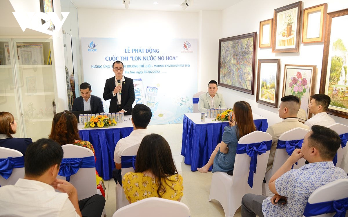 phat dong cuoc thi lon nuoc no hoa giup nang cao y thuc chong rac thai nhua hinh anh 1