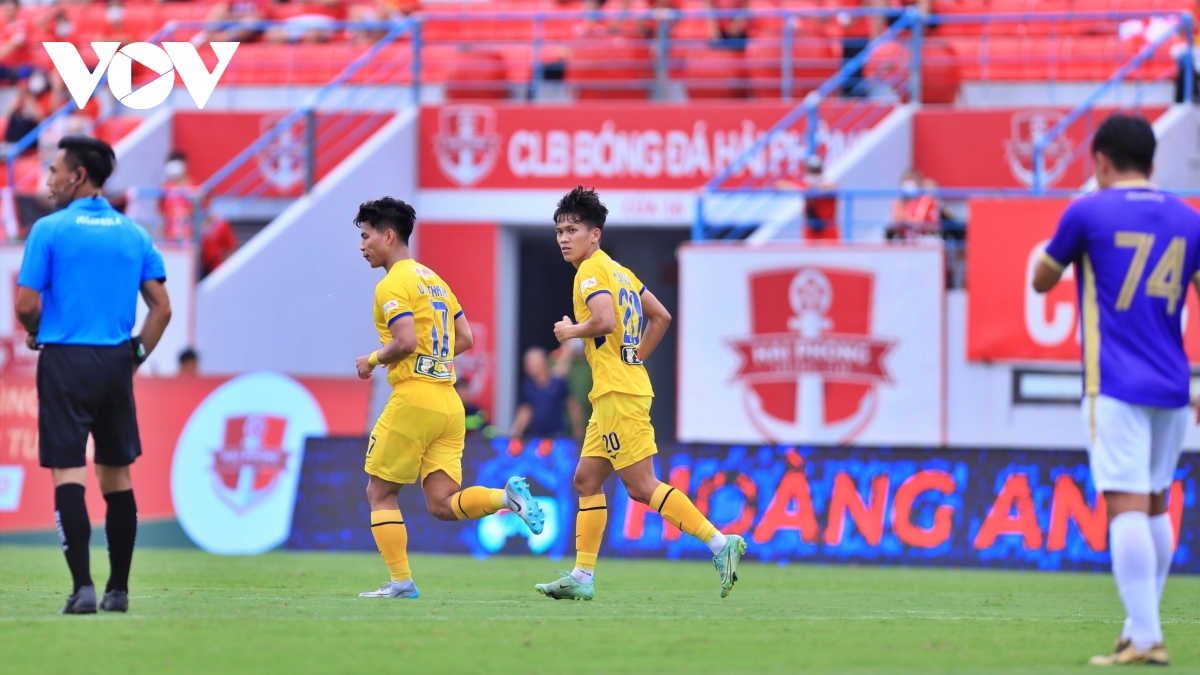 hang thu tham hoa, hagl thua tan nat truoc ha noi fc o cup tu hung 2022 hinh anh 18