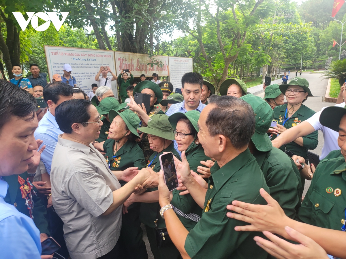 thu tuong pham minh chinh dang huong tai khu di tich nga ba Dong loc hinh anh 5