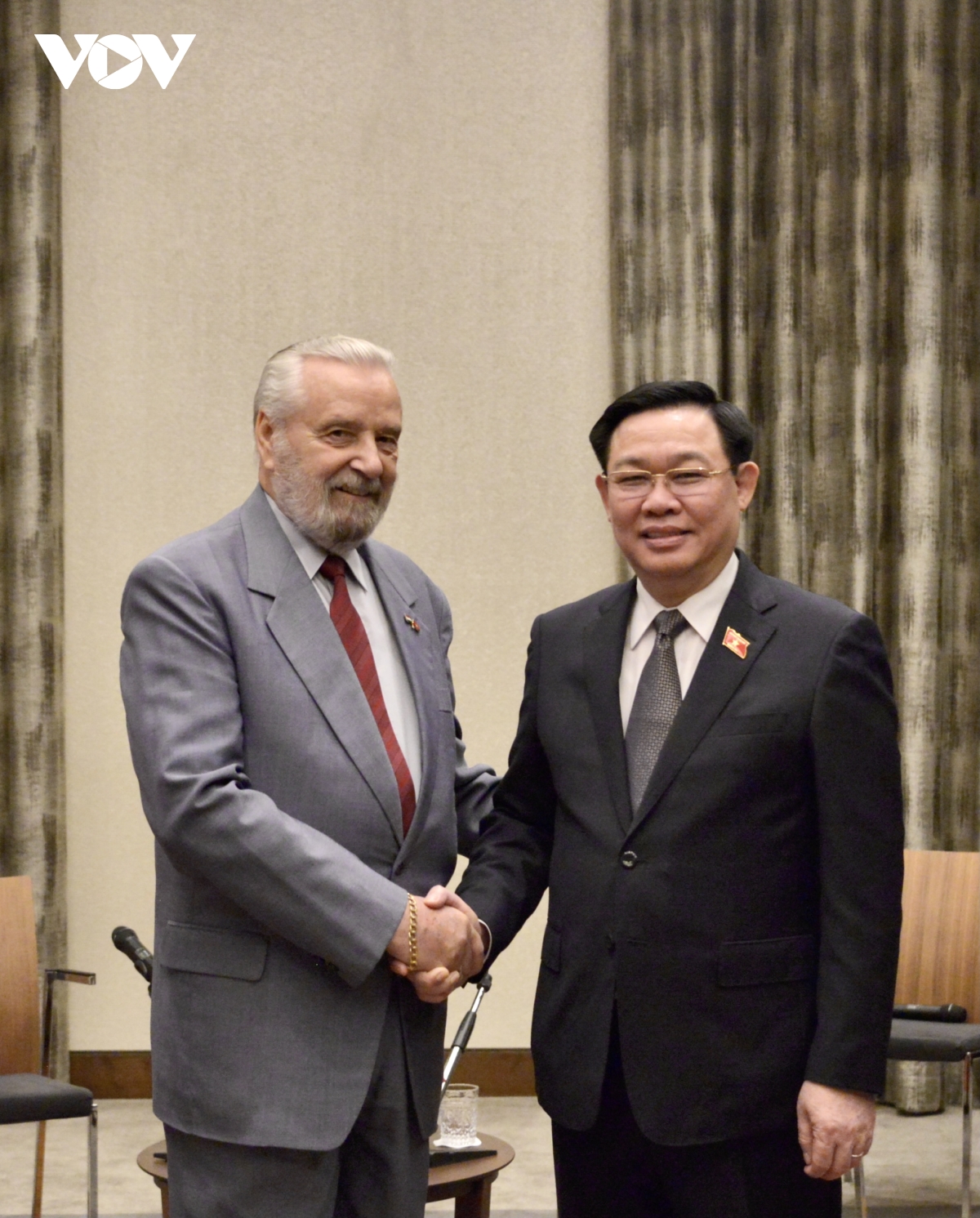 viet nam luon ghi nho, tran trong su giup do va ung ho quy bau cua hungary hinh anh 3