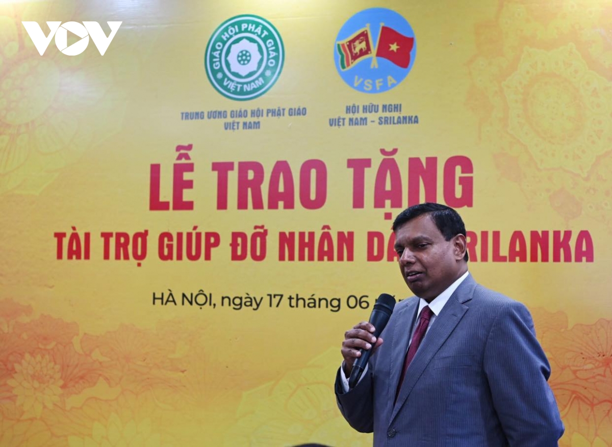 giao hoi phat giao viet nam trao tai tro giup do nhan dan sri lanka hinh anh 4