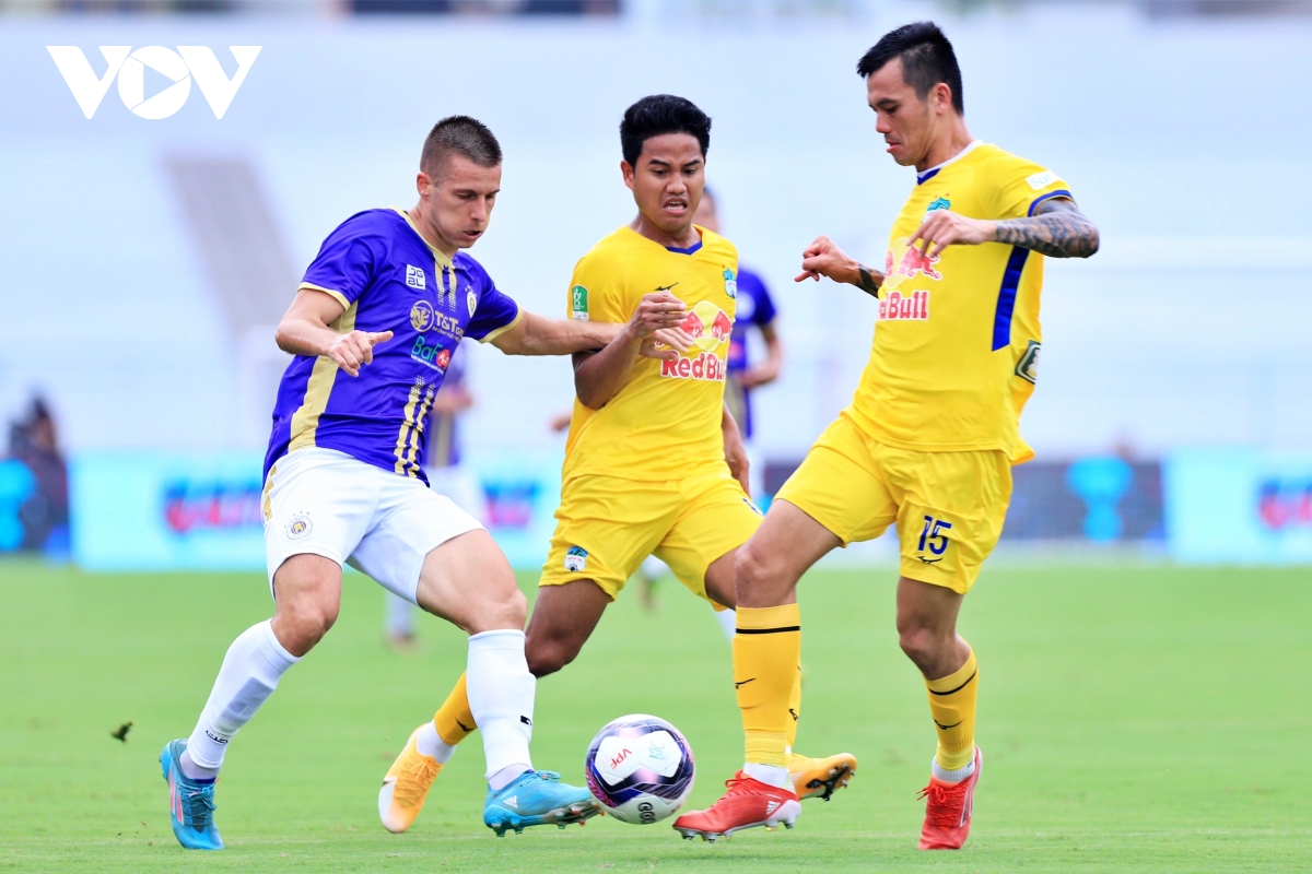 hang thu tham hoa, hagl thua tan nat truoc ha noi fc o cup tu hung 2022 hinh anh 16