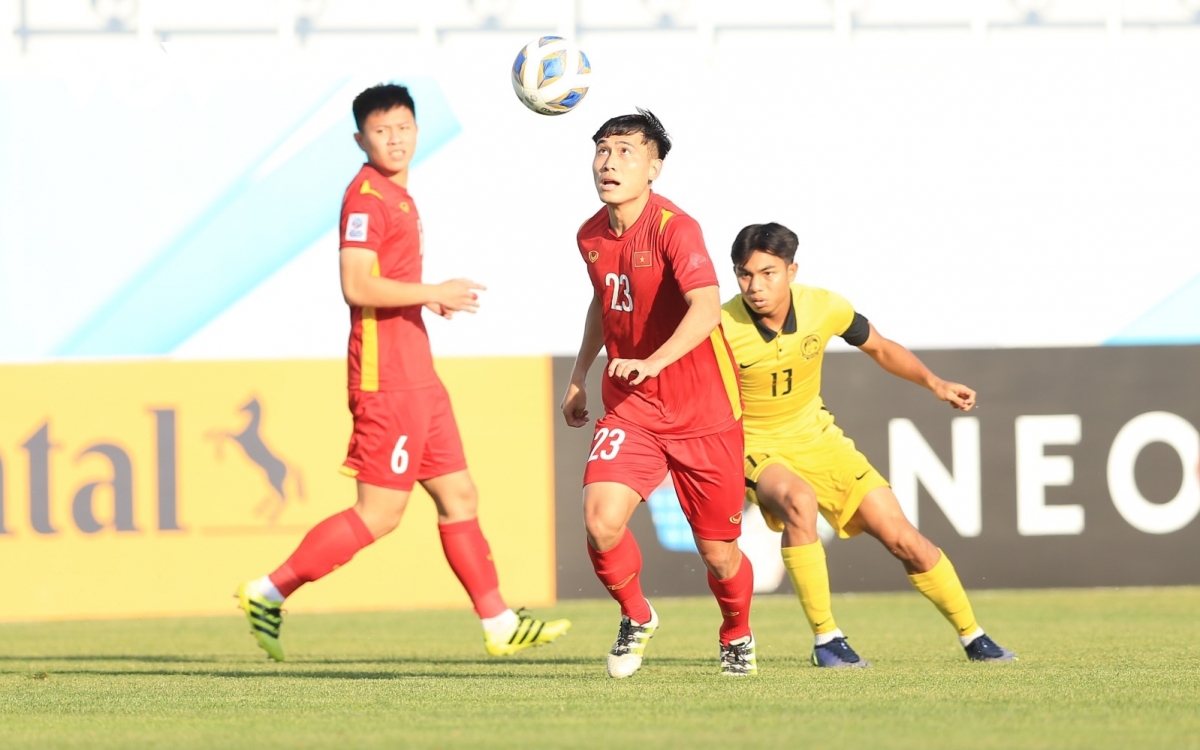thang thuyet phuc u23 malaysia, u23 viet nam vao tu ket u23 chau A 2022 hinh anh 13
