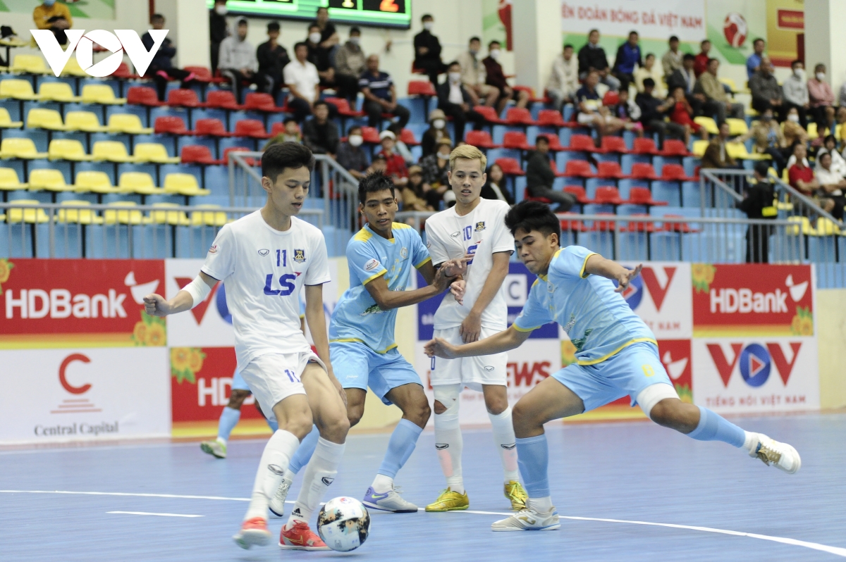 giai futsal hdbank vDqg 2022 sanvinest khanh hoa 0-3 thai son bac hinh anh 1