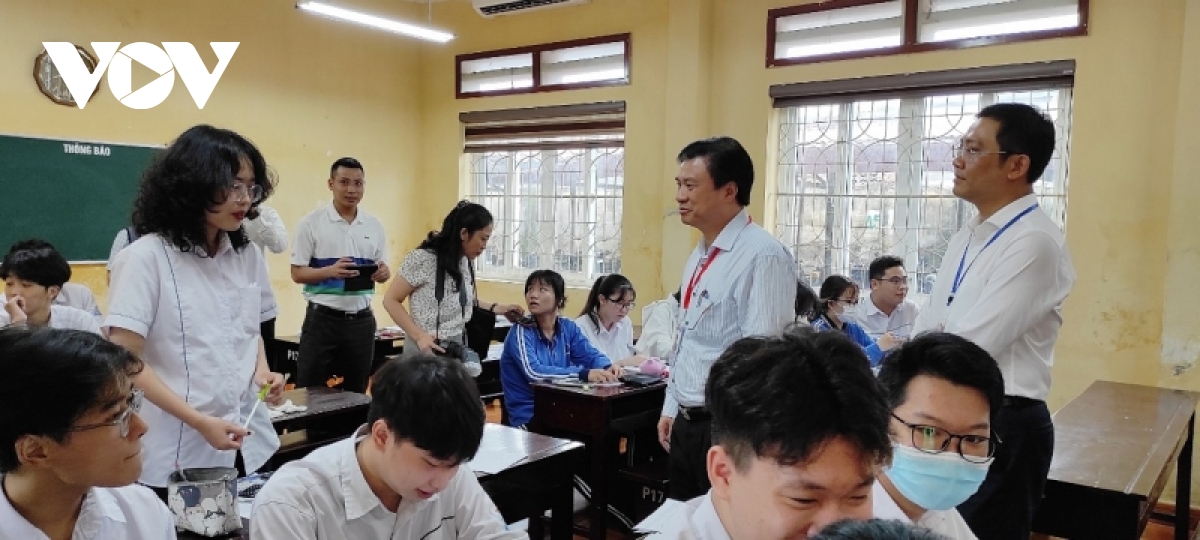 ban chi dao thi tot nghiep thpt quoc gia lam viec tai hai phong hinh anh 2