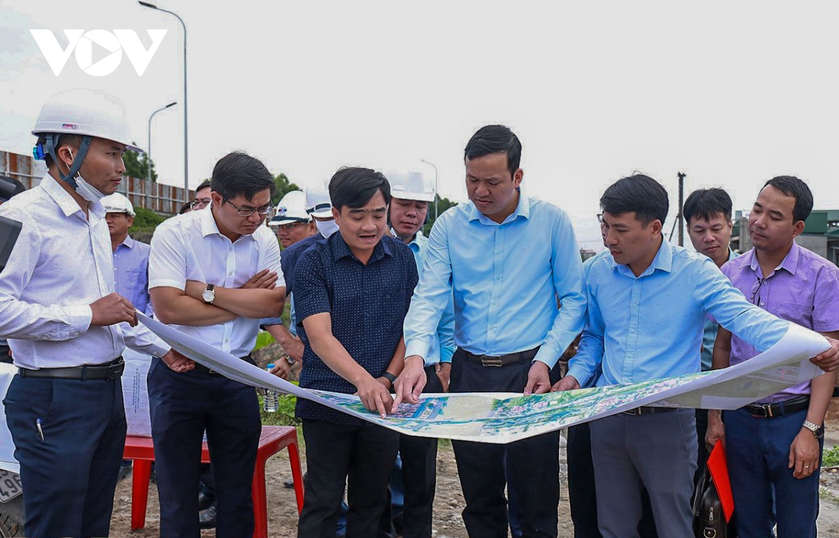 bac giang quyet tam vuot kho, tan dung loi the de phat trien kinh te - xa hoi hinh anh 1