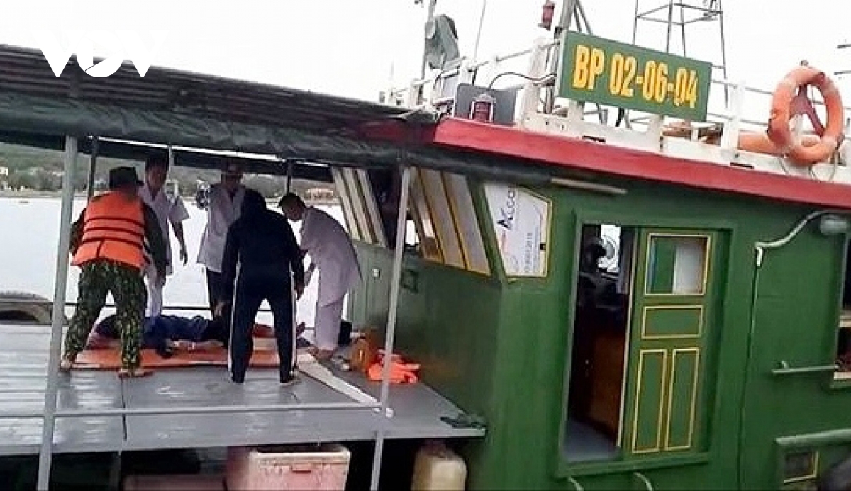 hải phòng một ngư dân bị cá mập tấn công gần đảo bạch long vỹ hình ảnh 1 hai phong mot ngu dan bi ca map tan cong gan dao bach long vy hinh anh 1