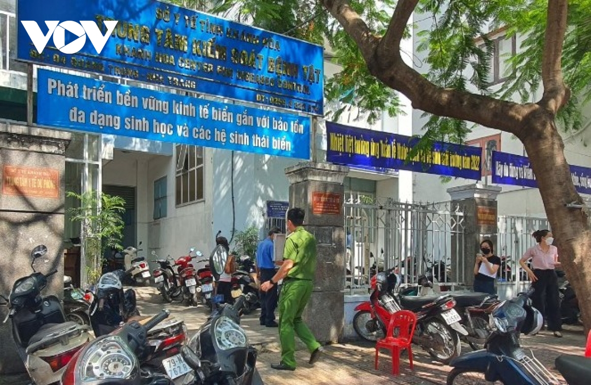 kham xet cdc khanh hoa, chan cac giao dich nha dat cua lanh dao don vi hinh anh 2