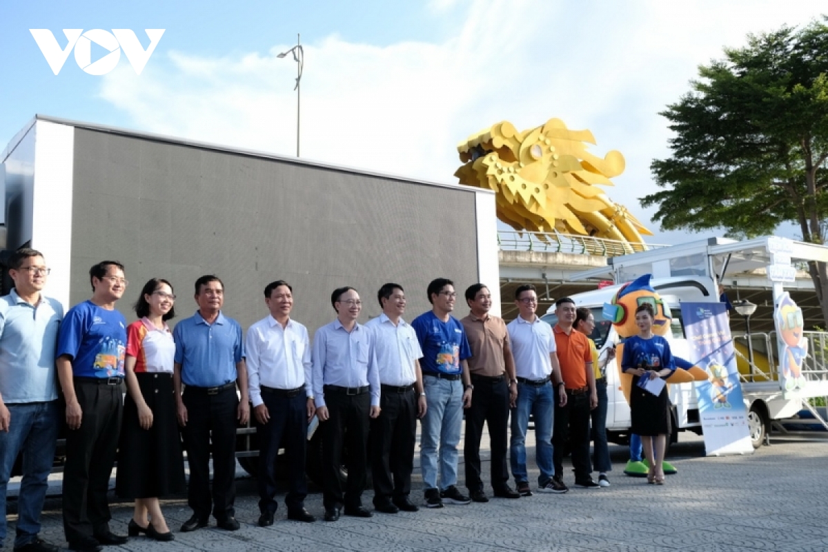  chuyen xe khong tien mat co mat tai Da nang hinh anh 2