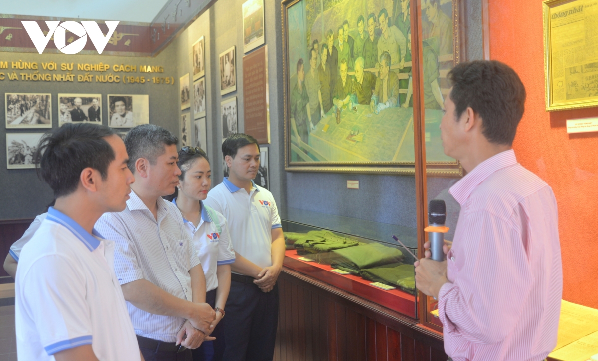 kinh te bao chi truoc su bung no cua mang xa hoi hien nay hinh anh 4