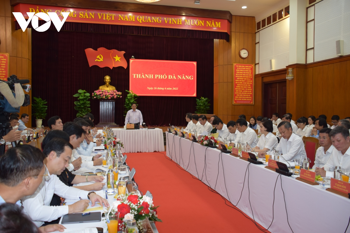 phan dau xay dung Da nang thanh trung tam kinh te - xa hoi lon cua ca nuoc hinh anh 2