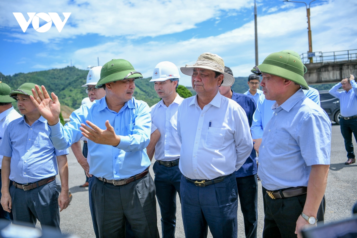 lan dau tien trong lich su cac nha may thuy dien xa nuoc truoc mua lu hinh anh 5