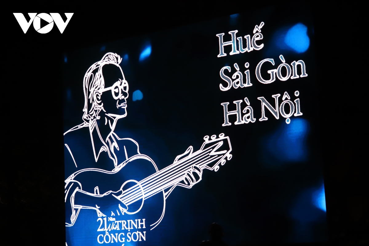 tuan le festival hue 2022 Dem nhac trinh cong son hue- sai gon- ha noi hinh anh 5
