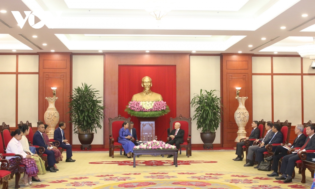 tong bi thu nguyen phu trong tiep doan dai bieu cap cao vuong quoc campuchia hinh anh 2