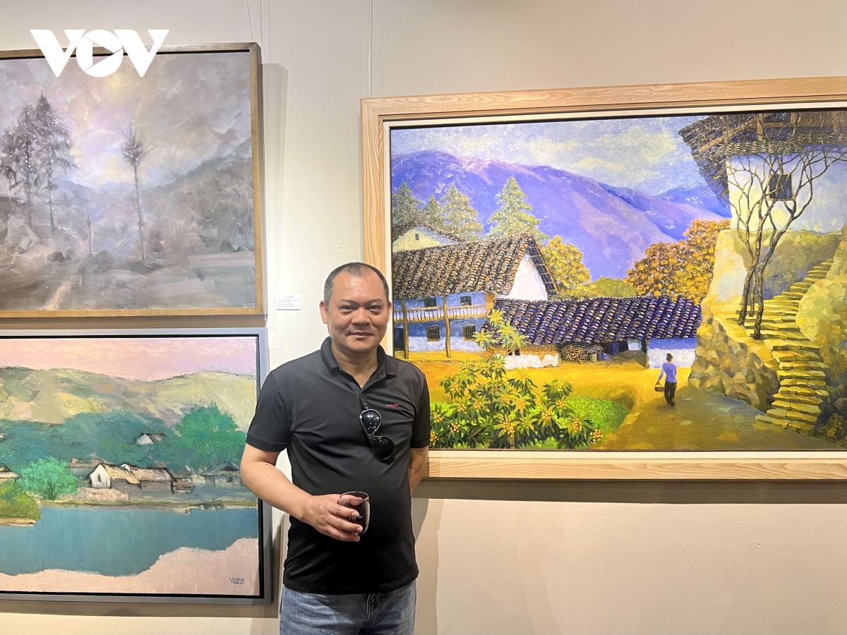 khai mac trien lam tranh cua 8 hoa sy nhom hanh trinh hinh anh 6