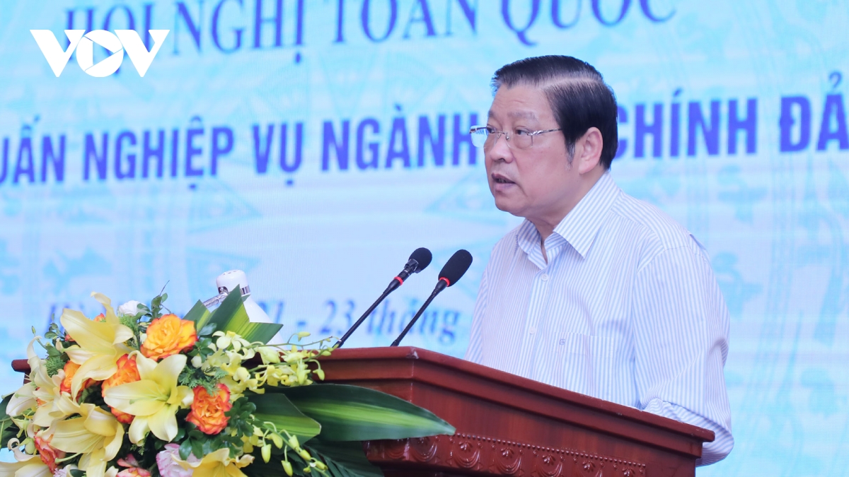 Ong phan Dinh trac can bo nganh noi chinh phai that su liem chinh, ban linh hinh anh 1