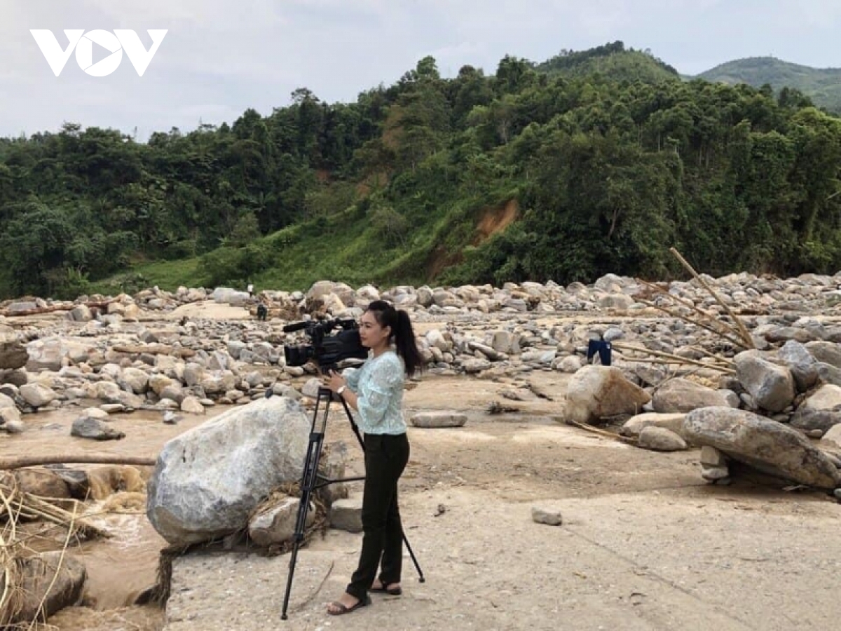 nha bao vat va, kho khan khong tham vao dau so voi noi dau cua dong bao hinh anh 5