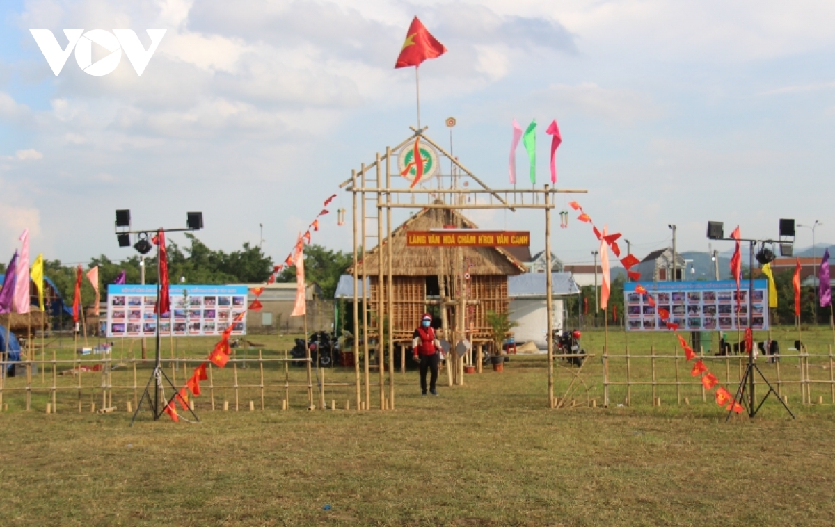ngay hoi van hoa va the thao cac dan toc thieu so tinh binh Dinh hinh anh 2