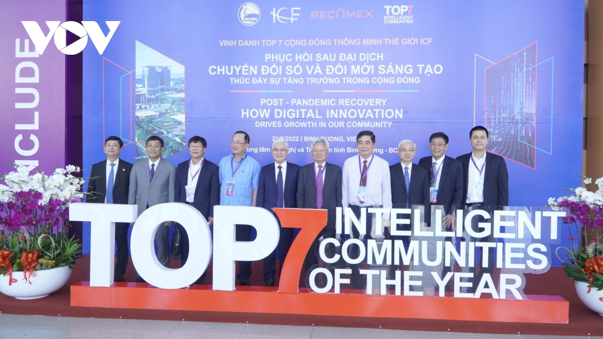binh duong 2 lan lien tiep lot vao top 7 cong dong thong minh the gioi hinh anh 2