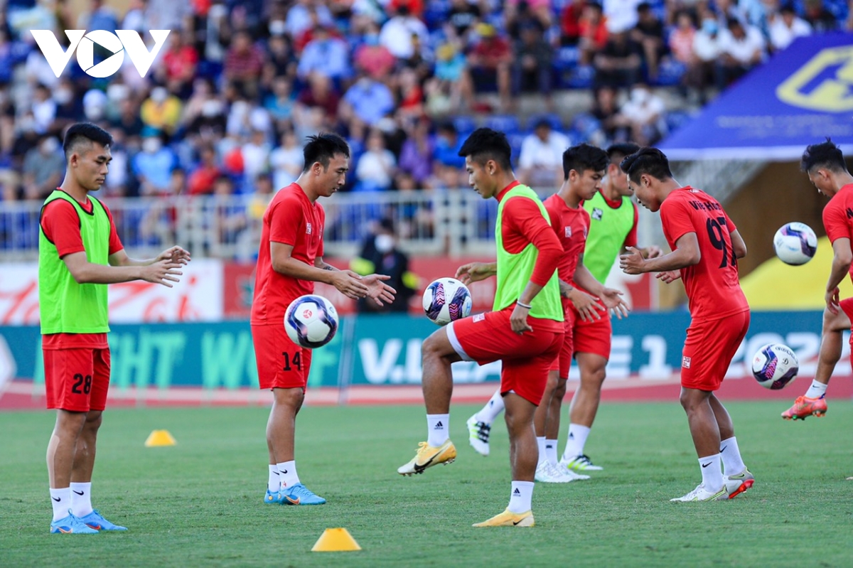 phan van Duc va xuan manh lap sieu pham, slna thang dam hai phong hinh anh 7