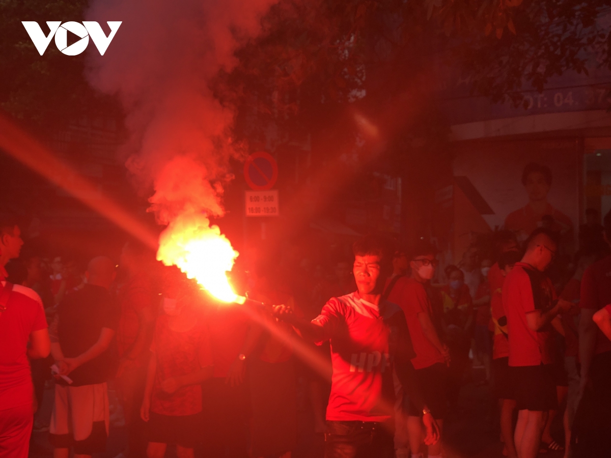 cDv hai phong noi khong voi phao sang trong san hang Day o tran gap ha noi fc hinh anh 2