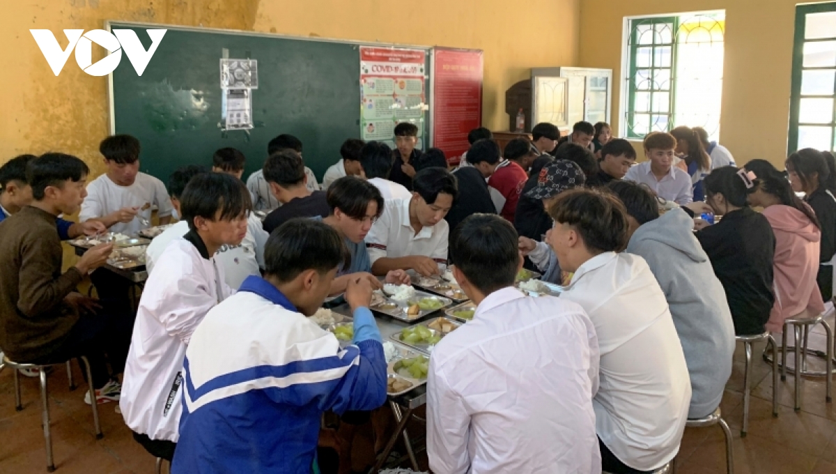 hang tram suat com mien phi tang thi sinh vung cao mu cang chai hinh anh 11