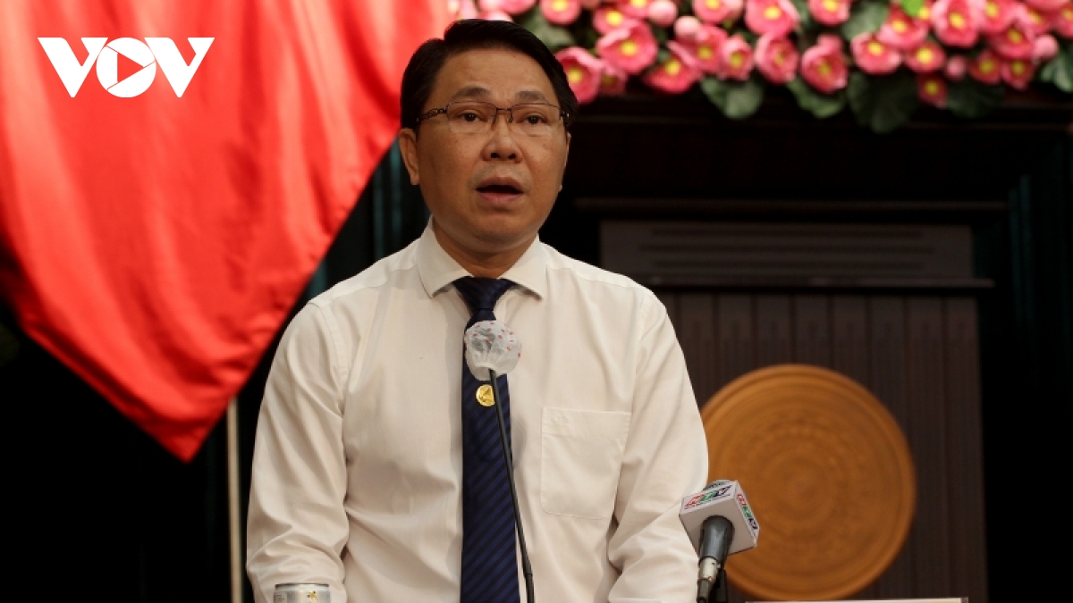van de nha o tai tp.hcm lam nong hoi truong hinh anh 3