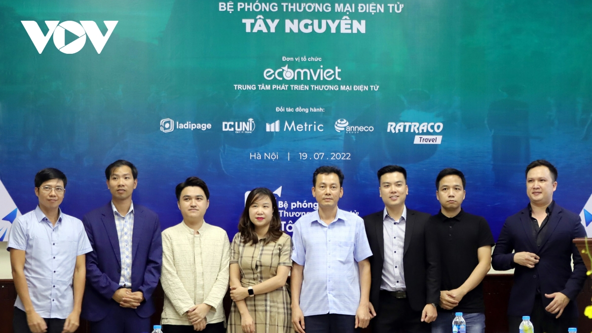 Dao tao ky nang thuong mai dien tu cho 1.500 doanh nghiep 5 tinh tay nguyen hinh anh 1