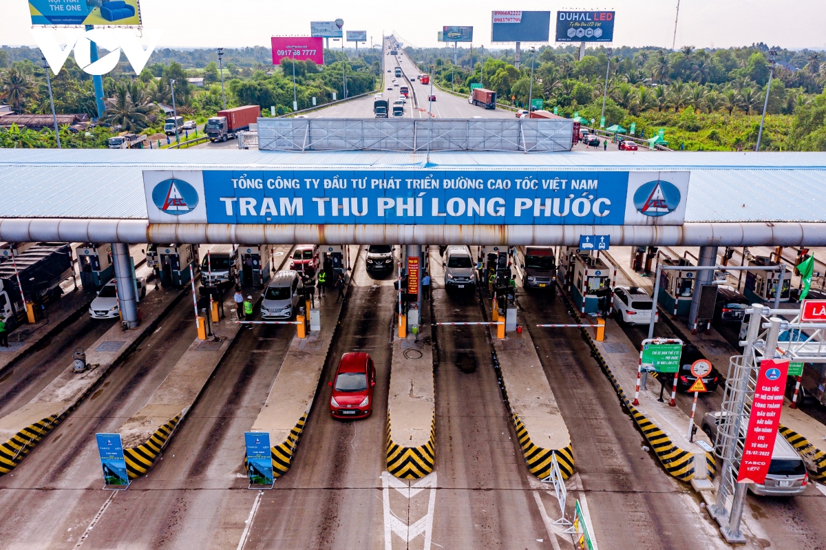 cuc Dang kiem viet nam chua bat buoc dan the etc khi di dang kiem xe hinh anh 2