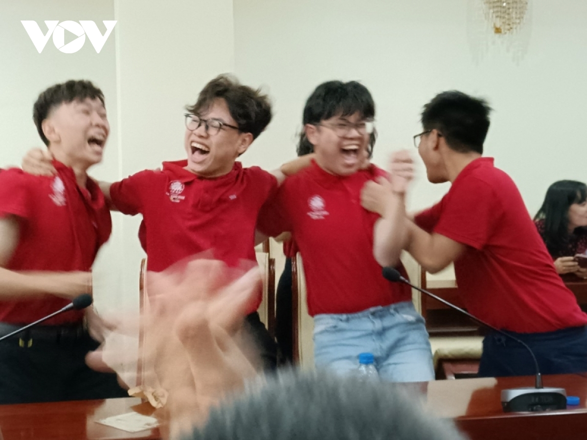 viet nam doat 4 huy chuong vang tai ky thi olympic hoa hoc quoc te 2022 hinh anh 2