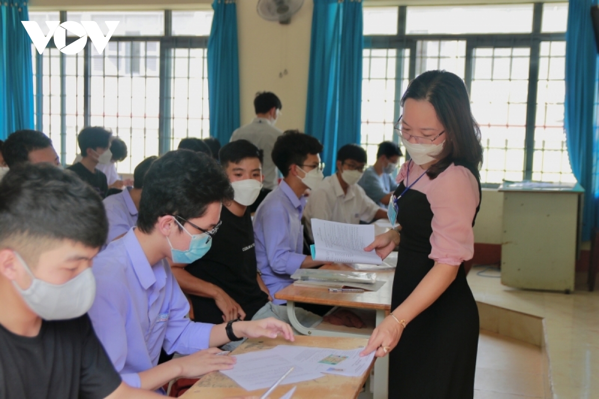 cac dia phuong ho tro thi sinh tham du ky thi tot nghiep thpt hinh anh 6