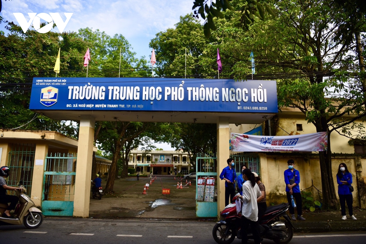 si tu ha noi lam bai thi dau tien mon ngu van cua ky thi tot nghiep thpt 2022 hinh anh 2