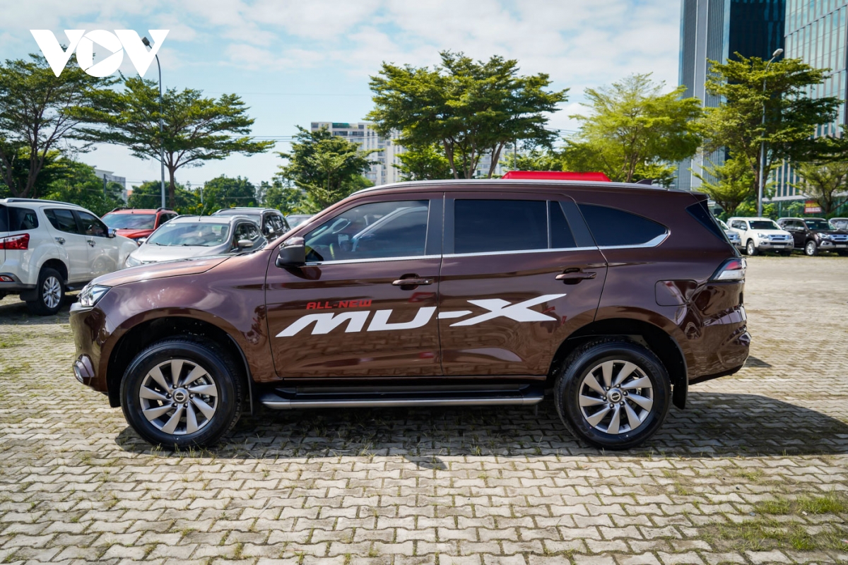 Anh chi tiet isuzu mu-x the he moi vua ra mat hinh anh 5