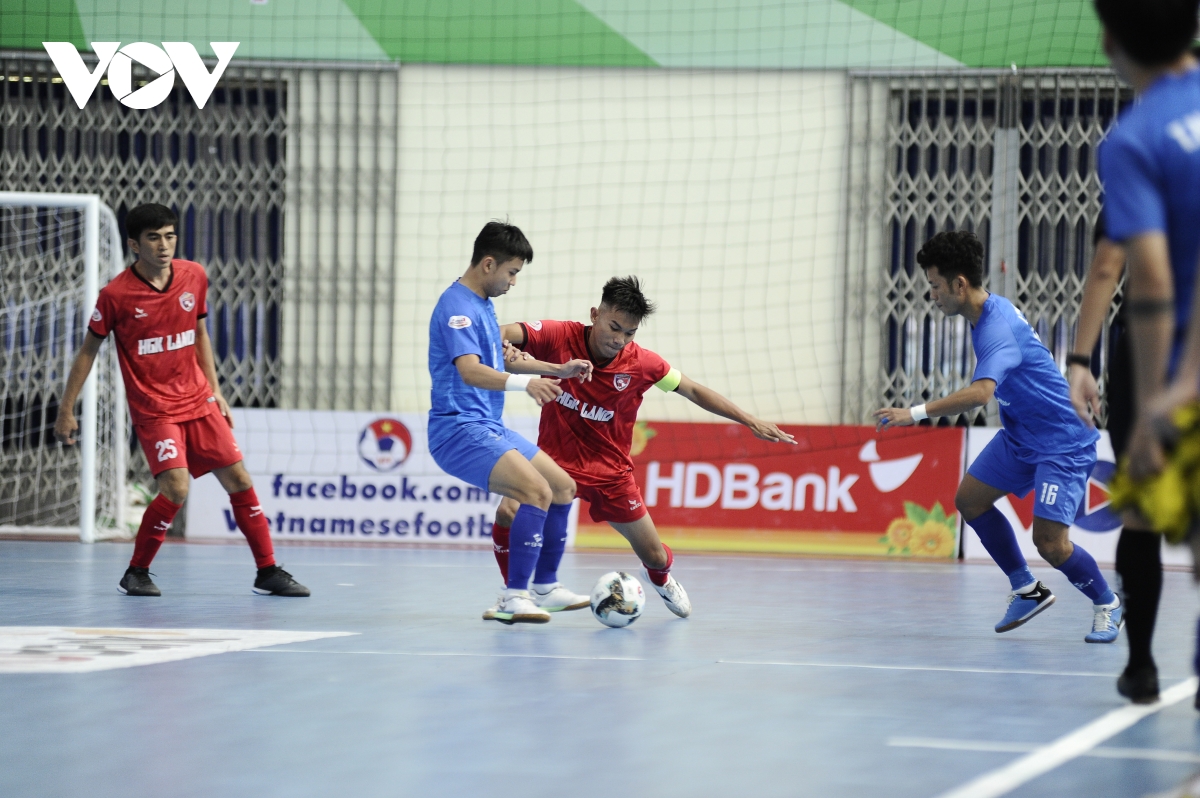 giai futsal hdbank vDqg 2022 sahako vo dich luot di, an tuong thai son bac hinh anh 1
