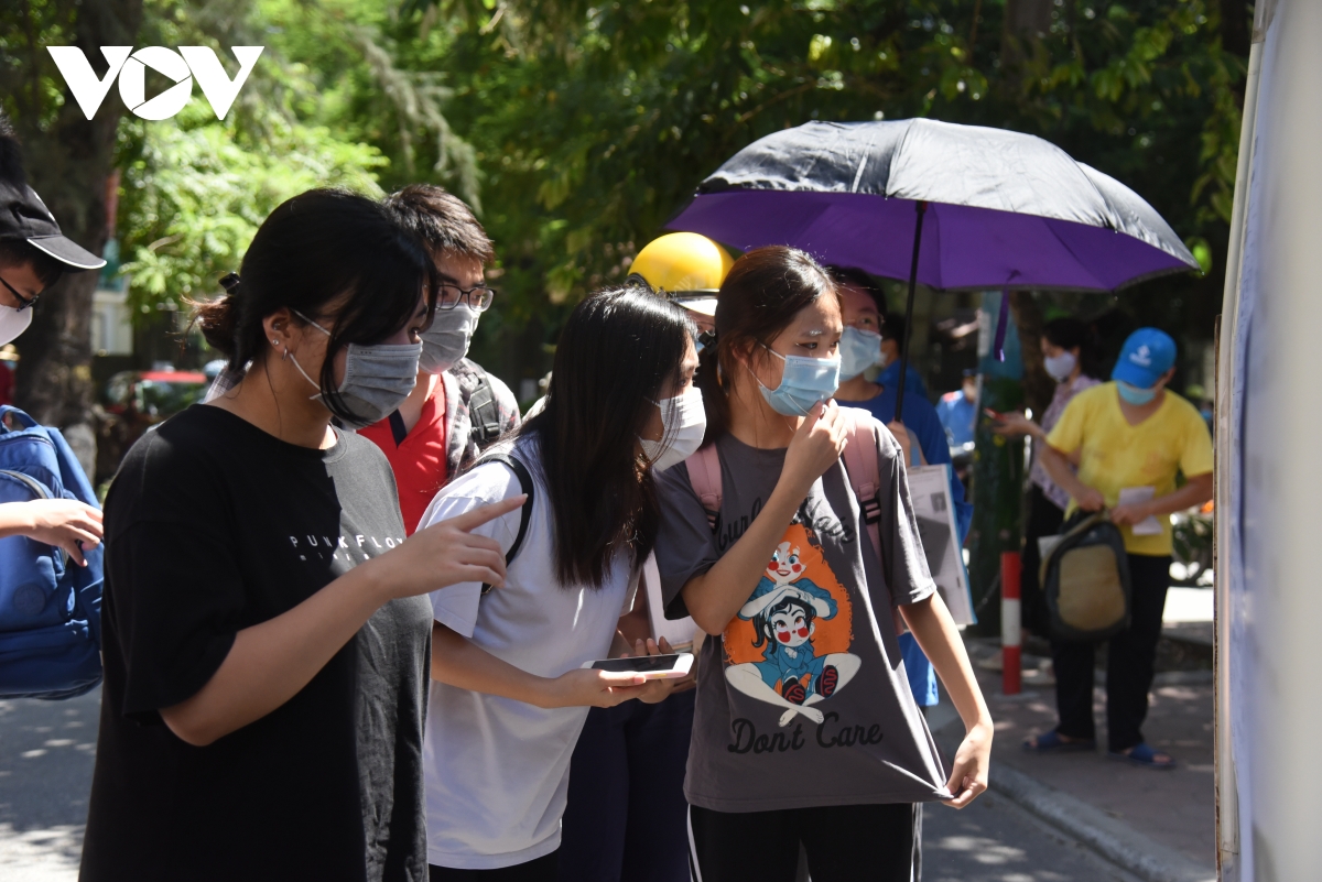 thi tot nghiep thpt 2022 du bao khong co mua diem 9, 10 hinh anh 1