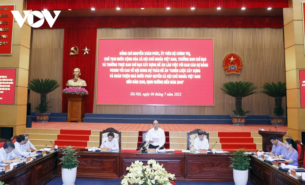 Doi moi hoat dong kiem sat de tiep tuc xay dung, hoan thien nha nuoc phap quyen hinh anh 2
