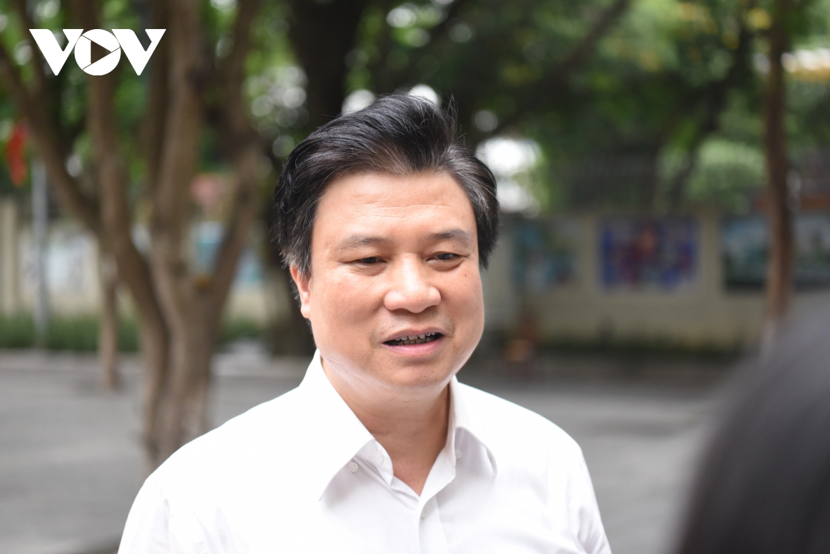 thu truong bo gd-Dt De thi tot nghiep deu tuan thu theo cau truc de tham khao hinh anh 1