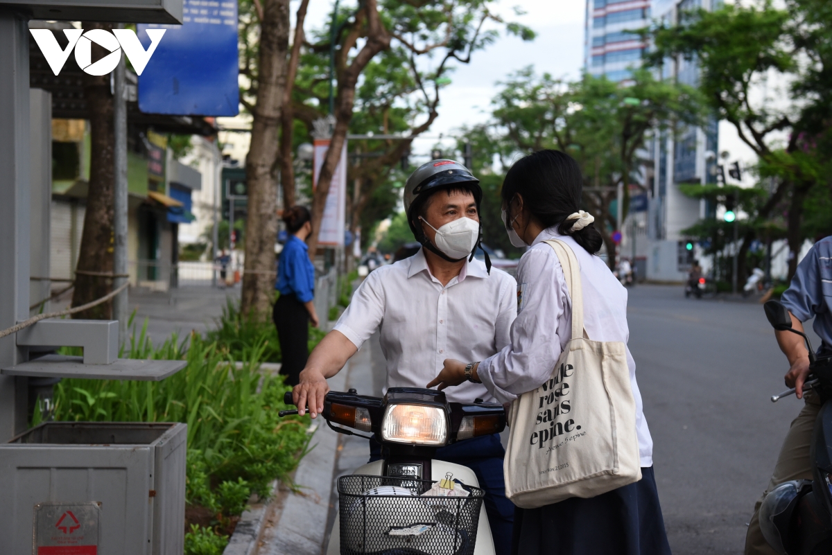 si tu ha noi lam bai thi dau tien mon ngu van cua ky thi tot nghiep thpt 2022 hinh anh 9