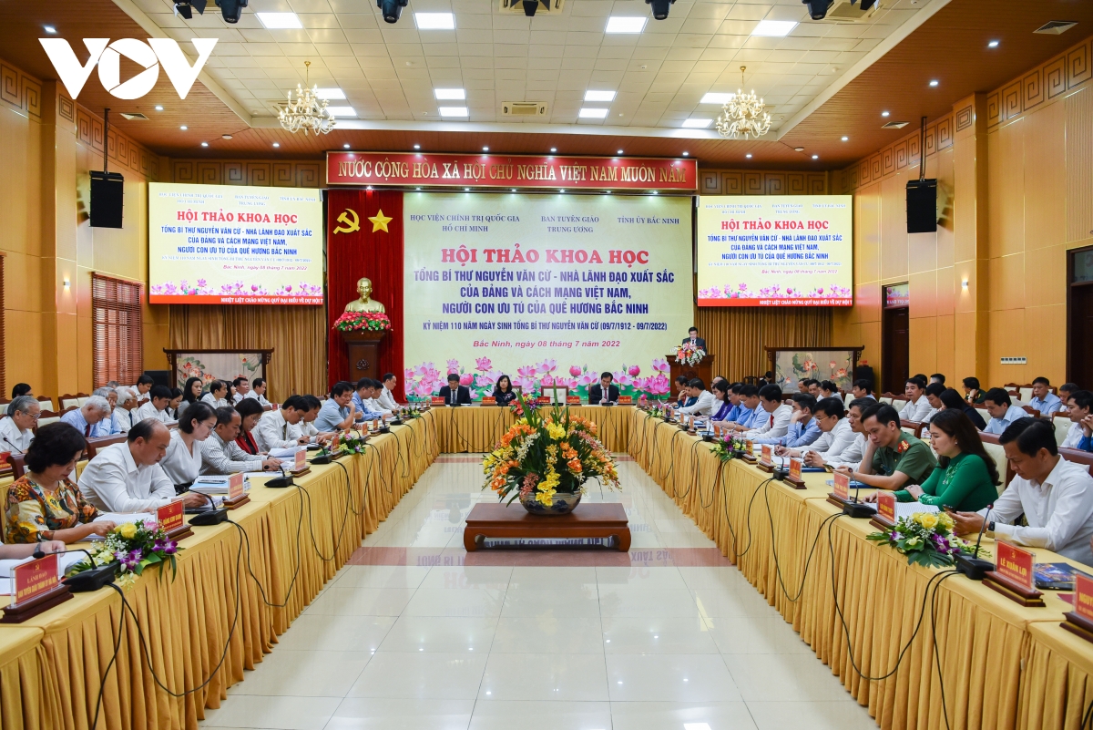 hoi thao khoa hoc tong bi thu nguyen van cu - nha lanh dao xuat sac cua Dang hinh anh 1