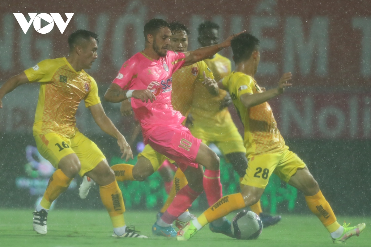 thang de sai gon fc, hai phong xay chac ngoi dau v-league 2022 hinh anh 6