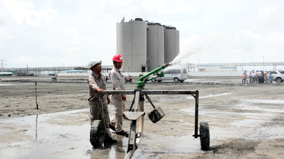 De xuat loai 14.120 mw nhiet dien than ra khoi quy hoach Dien viii hinh anh 1