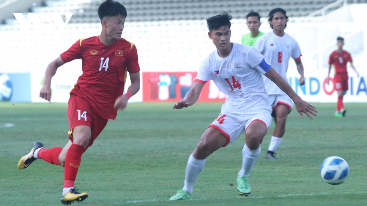 van khang va van truong toa sang, u19 viet nam thang dam u19 philippines hinh anh 8