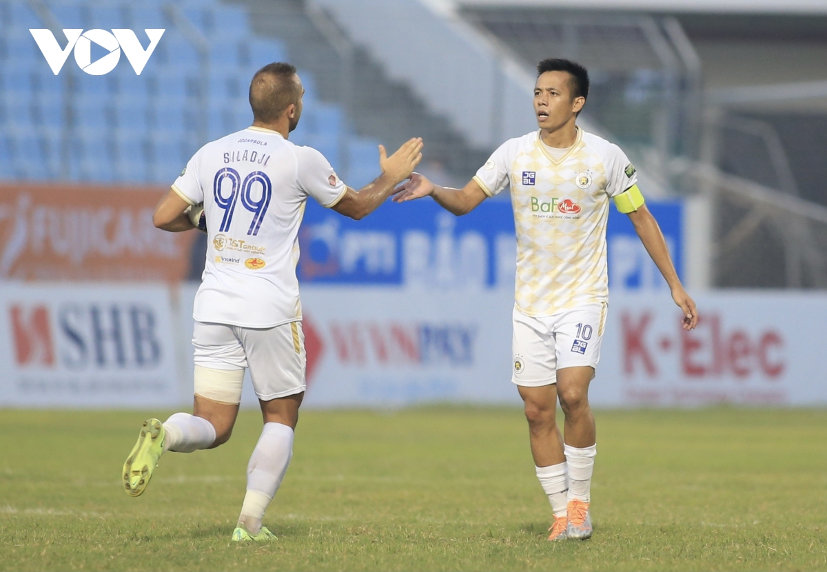 truc tiep Da nang 2-1 ha noi fc van quyet na dai bac hinh anh 2
