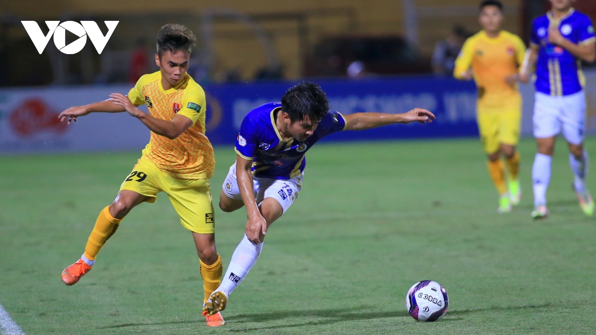 ha noi fc thiet quan trong tran quyet dau slna hinh anh 1