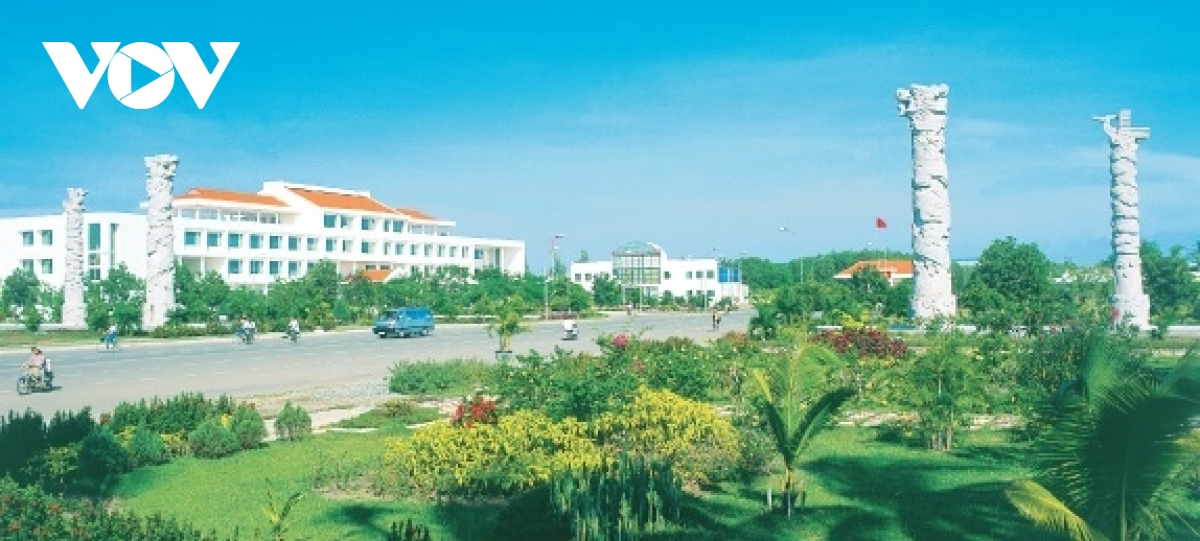 san xuat cong nghiep cong nghe cao van la tru do cho nen kinh te cua tp.hcm hinh anh 2